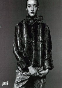 Testino_Roberto_Cavalli_Fall_Winter_1998_99_05.thumb.png.f436687e825c562da716d75b3e22fbfa.png
