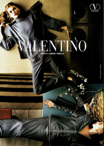 Thompson_Valentino_Fall_Winter_1998_99_03.thumb.png.6014b0361942875720d44c688692c8a9.png