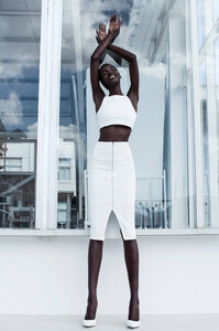 Tricia-Akello-Glamour-South-Africa-Nadia-Von-Scotti-03.thumb.jpg.1e661d279f4d35c90e12c66854a5957b.jpg