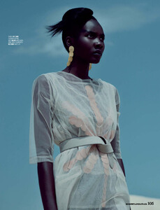 Tricia-Akello-Marie-Claire-South-Africa-December-2015-Ross-Garrett-04.thumb.jpg.3e7a13b6779aab6cfc25f8ffec22e555.jpg