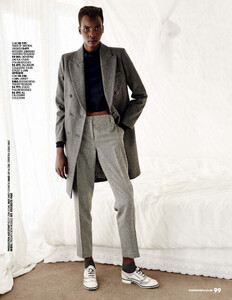 Tricia-Akello-Marie-Claire-South-African-June-2015-Ricardo-Simal-08.thumb.jpg.24a2a6114ada33fa8fb5588c8fd13137.jpg