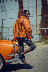 Tricia-Akello-and-Queen-Onyemaeci-Gaschette-Magazine-Steve-Marais-10.thumb.jpg.97c262931d24cc14b5fd4b0e87d18fcd.jpg