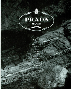 Watson_Prada_Fall_Winter_1990_91_02.thumb.png.1d72882f4008c18084f5414a22a02ab6.png