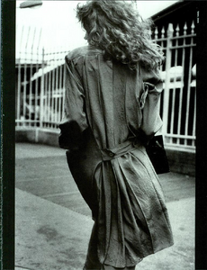 Yavel_Vogue_Italia_February_02_1985_13.thumb.png.3093ab6ea7d5f8d28d7138073baa3955.png