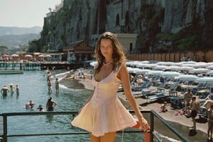 ab5fe6345a774cea903b0698390a5c90.jpeg