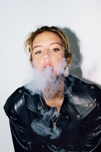 adele-exarchopoulos-for-interview-magazine-august-2023-3.jpg