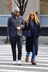 blake-lively-and-ryan-reynolds-out-in-new-york-10-24-2023-0.jpg