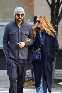 blake-lively-and-ryan-reynolds-out-in-new-york-10-24-2023-6.jpg