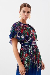 blue-petite-pleat-detail-floral-woven-midaxi-dress-3.jpeg