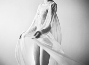 bridal-boudoir-honolulu-hawaii.jpg