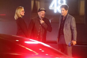 cameron-diaz-and-nd-benji-madden-out-with-sheryl-berkoff-and-rob-lowe-on-a-double-dinner-date-in-beverly-hills-10-12-2023-0.jpg