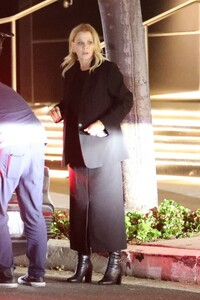 cameron-diaz-and-nd-benji-madden-out-with-sheryl-berkoff-and-rob-lowe-on-a-double-dinner-date-in-beverly-hills-10-12-2023-1.jpg