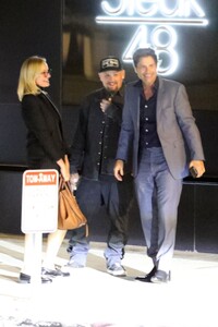 cameron-diaz-and-nd-benji-madden-out-with-sheryl-berkoff-and-rob-lowe-on-a-double-dinner-date-in-beverly-hills-10-12-2023-9.jpg