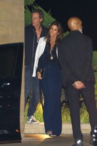 cindy-crawford-and-rande-gerber-leaves-nobu-in-malibu-10-14-2023-0.jpg