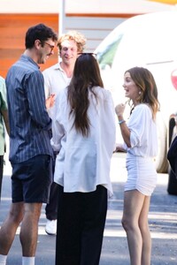 dakota-johnson-celebrating-her-goddaughter-s-birthday-in-los-angeles-10-22-2023-3.jpg