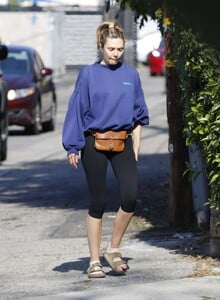 elizabeth-olsen-out-and-about-in-los-angeles-07-03-2023-6.jpg