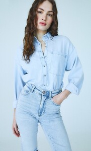 gallery_model_X3wy7MYUb6CD.jpg