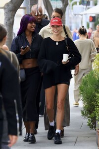hailey-bieber-and-justine-skye-leaves-croft-alley-in-beverly-hills-10-25-2023-12.jpg