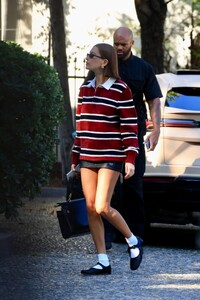 hailey-bieber-arrives-at-a-meeting-in-beverly-hills-10-26-2023-2.jpg