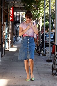 helena-christensen-in-a-denim-skirt-out-in-new-york-10-26-2023-4.jpg