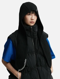 https___s3.store.hypebeast.com_media_image_13_8d_beanie-1-3h-wm-6e392.webp