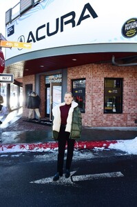 jane-levy-at-acura-festival-village-at-sundance-film-festival-01-23-2023-1.jpg