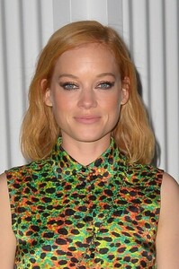 jane-levy-at-miss-dior-millefiori-garden-event-in-west-hollywood-03-18-2022-3.jpg