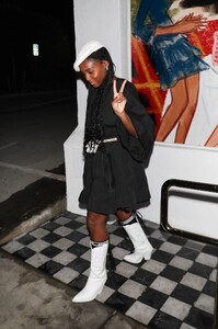 janelle-monae-out-for-dinner-at-drake-s-in-west-hollywood-05-17-2023-1.jpg