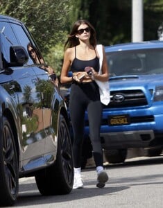 kaia-gerber-out-and-about-in-los-angeles-10-23-2023-4.jpg