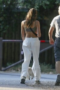 kaia-gerber-out-hiking-with-a-friend-and-her-dog-in-los-angeles-10-11-2023-3.jpg