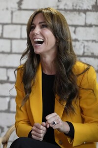 kate-middleton-hosts-a-forum-to-mark-world-mental-health-day-in-birmingham-10-10-2023-5.jpg