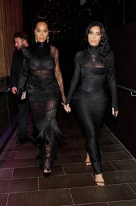 kim-kardashian-and-lala-anthony-at-jay-z-s-007-themed-party-at-ocean-resort-casino-in-atlantic-city-10-01-2023-4.jpg