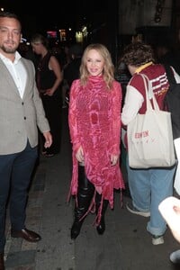 kylie-minogue-at-the-london-fashion-week-opening-party-09-15-2023-0.jpg