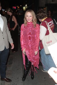 kylie-minogue-at-the-london-fashion-week-opening-party-09-15-2023-3.jpg