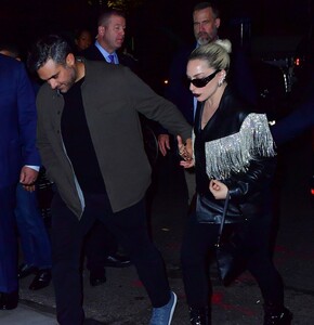 lady-gaga-arrives-at-le-avenue-snl-afterparty-in-new-york-10-21-2023-2.jpg