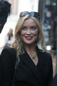 laura-whitmore-arrives-at-olympia-theatre-in-dublin-for-a-charity-gig-rock-against-homelessness-05-26-2023-5.jpg