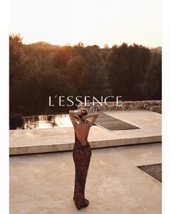 lessence_studio_348655148_1631489177366449_5780832252147066095_n.jpg