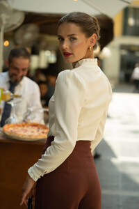 long-sleeve-button-down-silkblouse-with-ruffled-neckline-and-sleeves_b13f9742-58c1-4802-8b91-7436bf2413c8.jpg