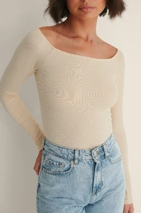 nakd_1100-004902-0005_05g.thumb.webp.2d1c53eef2972f2f7db4a1d28a42465c.webp