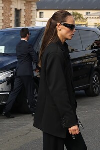 natasha-poly-leaves-givenchy-ss2024-show-at-paris-fashion-week-09-28-2023-0.jpg