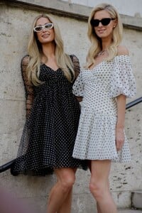 paris-and-nicky-hilton-arrives-at-zimmermann-spring-summer-2024-show-in-paris-10-02-2023-0.jpg