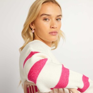 pull-mariniere-en-maille-blancfushia-aue90_2_zc5.thumb.jpg.3eade99a769758a841a4f0bdee536908.jpg