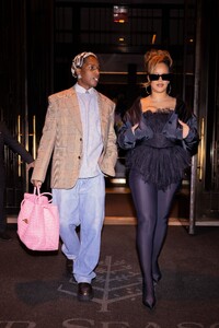 rihanna-out-for-asap-rocky-s-birthday-dinner-at-carbone-in-new-york-10-03-2023-0.jpg