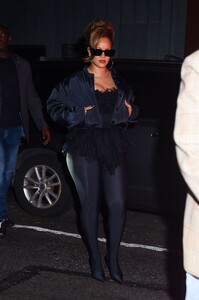 rihanna-out-for-asap-rocky-s-birthday-dinner-at-carbone-in-new-york-10-03-2023-3.jpg