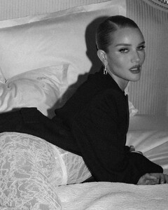 rosiehw-___3203907239919400952_25096719___--5.jpg