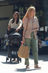 rumer-willis-and-derek-richard-thomas-out-with-their-baby-at-erewhon-09-13-2023-6.jpg