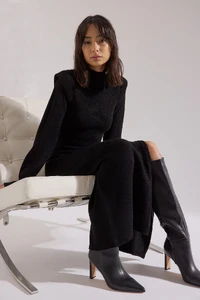 shoulder_detail_knitted_midi_dress-1788-000006-000253788.thumb.webp.357d54decbfd77dc0c9d4eec4d2cba9e.webp