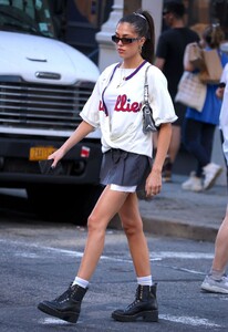 sistine-stallone-out-and-about-in-new-york-10-05-2023-3.jpg