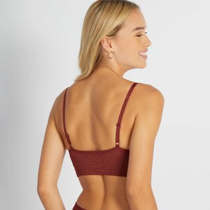soutien-gorge-push-up-maille-cotelee-rouge-brique-aje84_3_zc3.thumb.jpg.4ae2d8d5624ace653a4537f2bc3b53ae.jpg