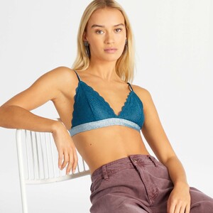 soutien-gorge-triangle-en-dentelle-bleu-fonce-alh73_1_zc1.jpg